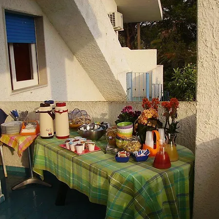 Frühstückspension House L'isola Che Non C'e 2*