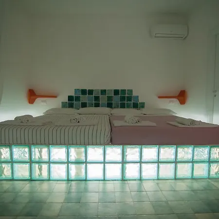 House L'isola Che Non C'e Frühstückspension Fontane Bianche