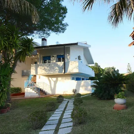 House L'isola Che Non C'e 2* Fontane Bianche