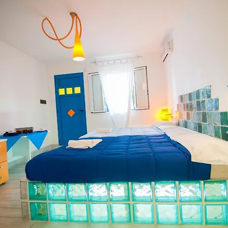 House L'isola Che Non C'è Bed & Breakfast 2*